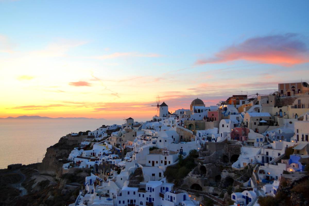 Santorini films zonsondergang